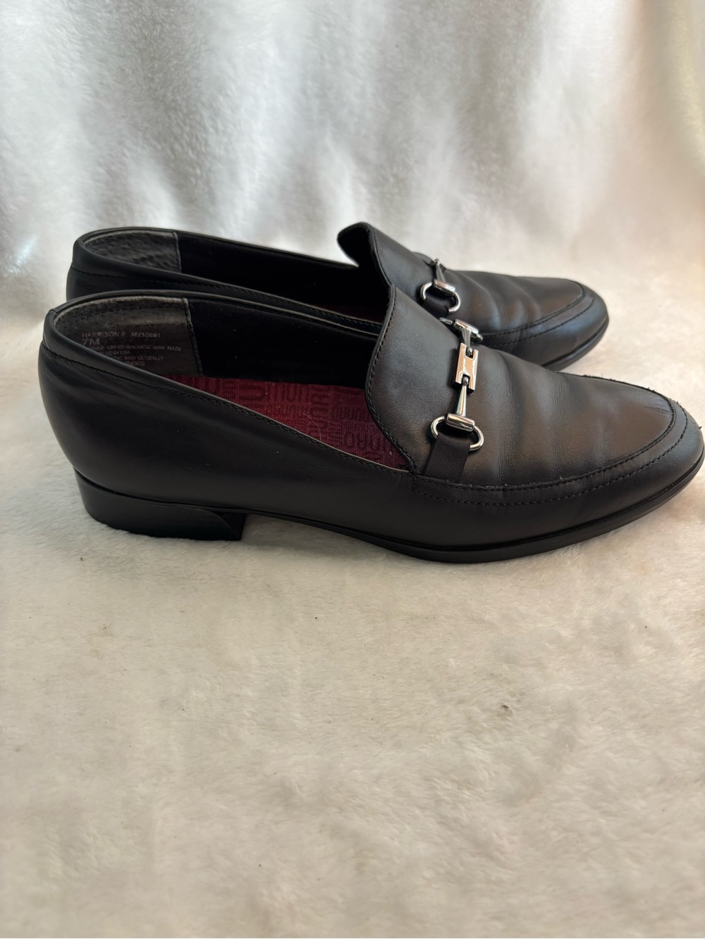 Munro Harrison II Women’s Slip-On Bit Loafer Black Size 7M